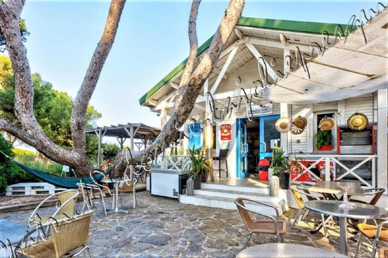 Magnifique Parc De La Presqu'Ile Avec Piscine Et Plage Face A Porquerolles ! Hyères Kültér fotó
