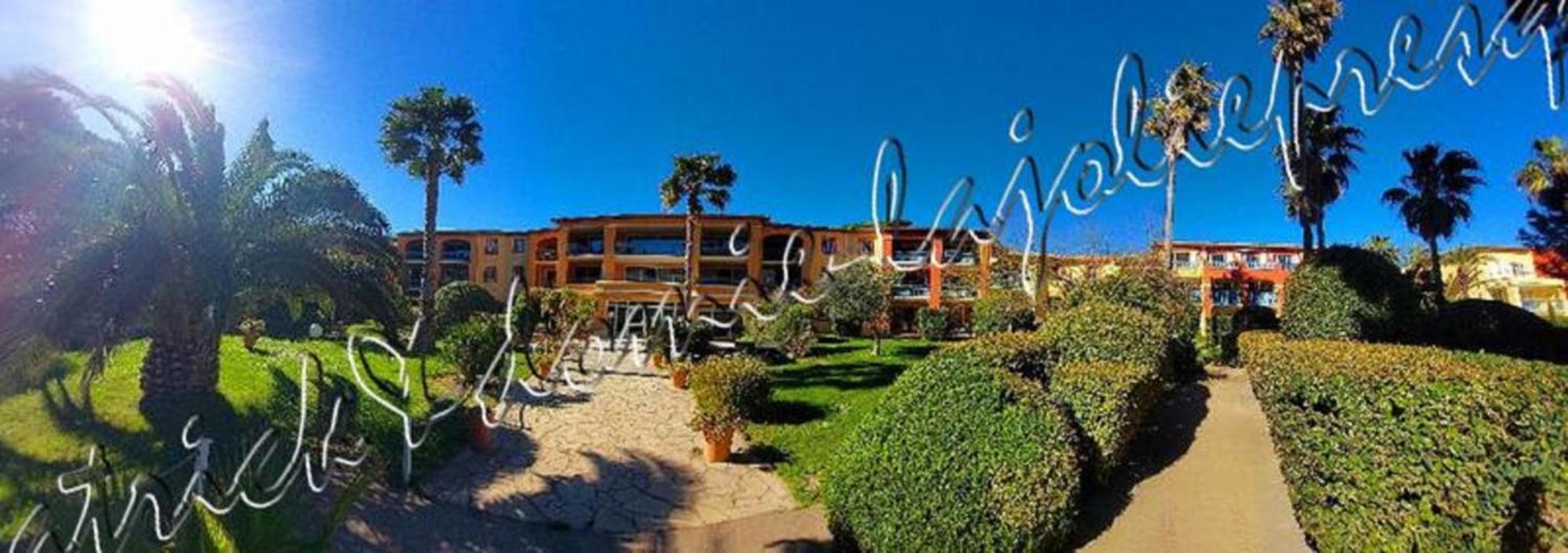 Magnifique Parc De La Presqu'Ile Avec Piscine Et Plage Face A Porquerolles ! Hyères Kültér fotó