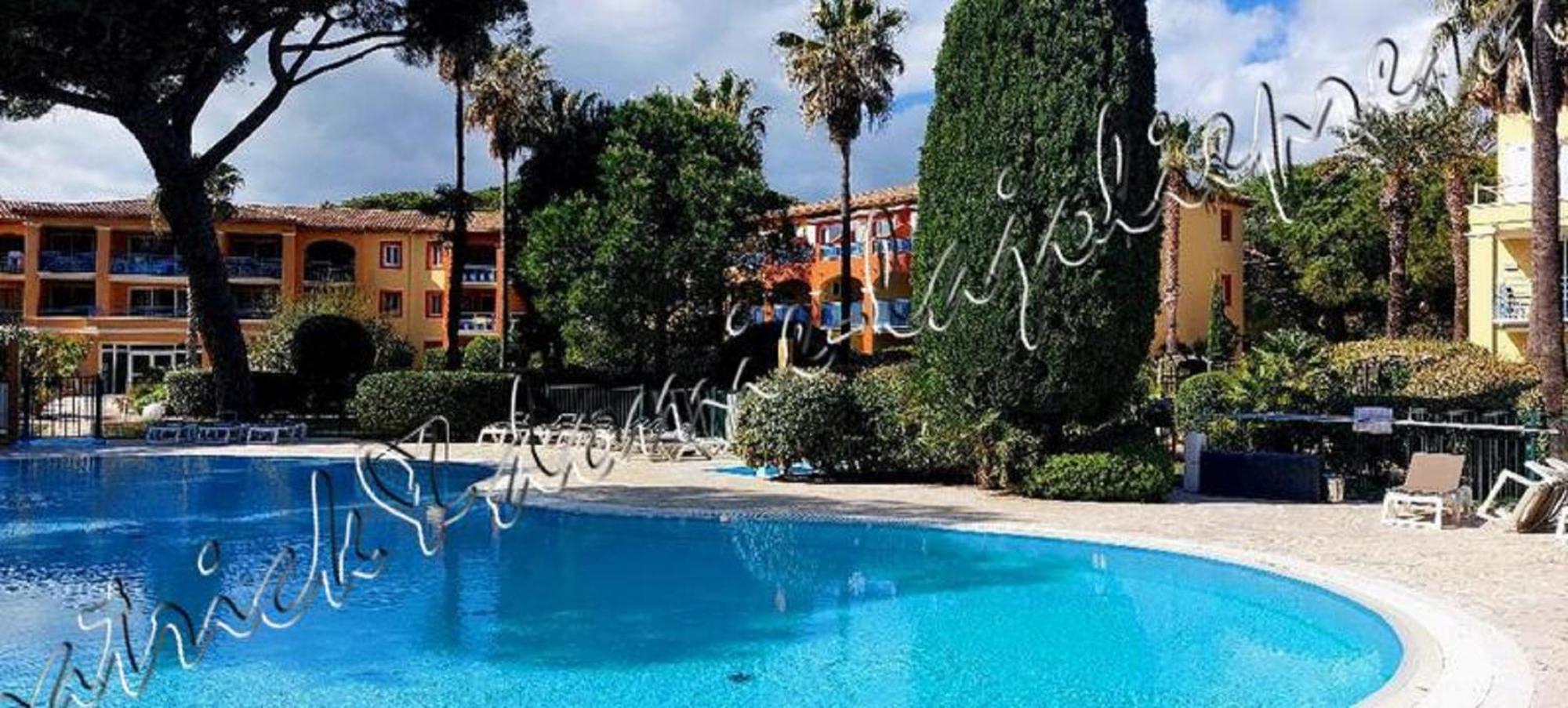Magnifique Parc De La Presqu'Ile Avec Piscine Et Plage Face A Porquerolles ! Hyères Kültér fotó